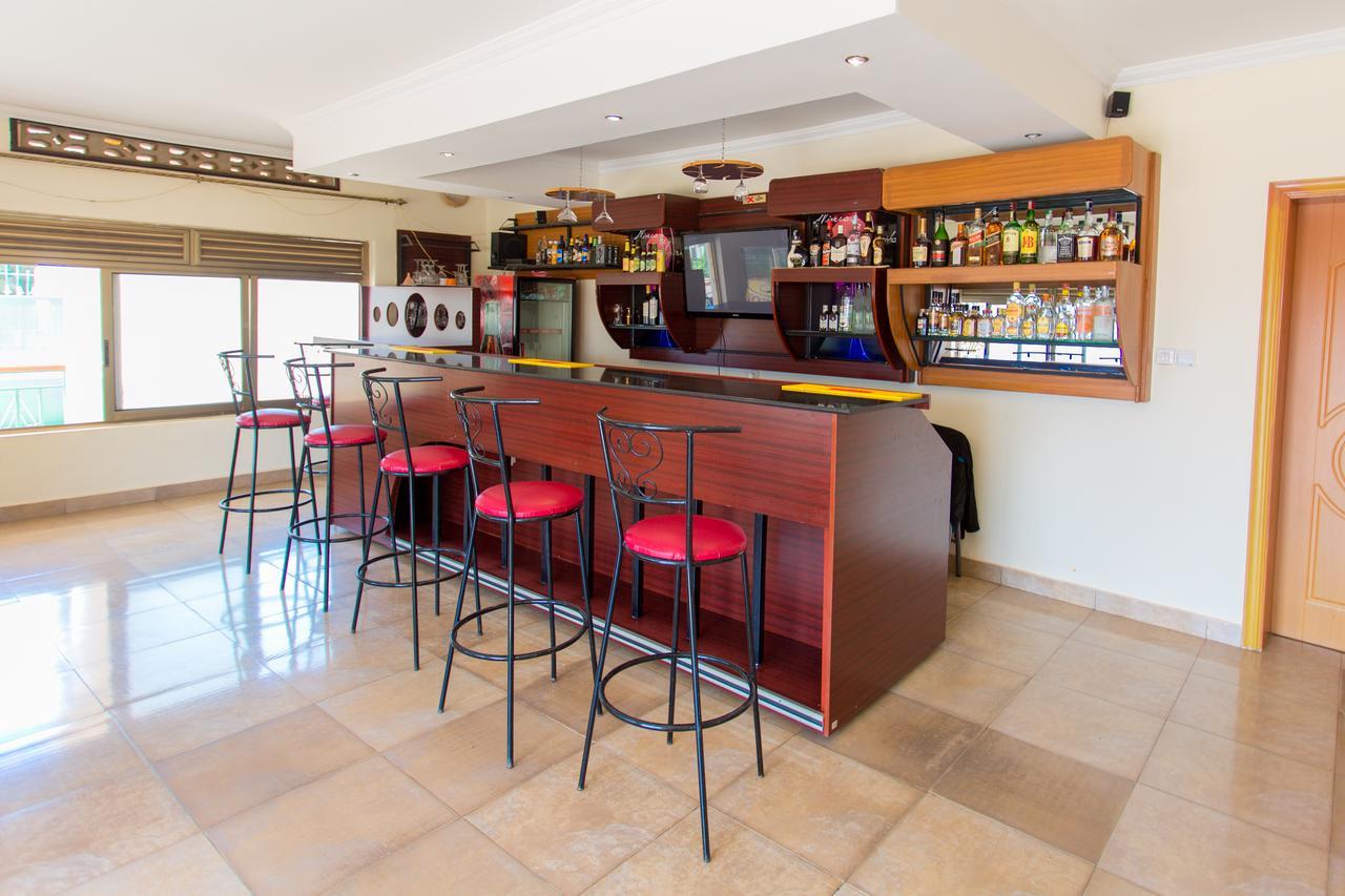 Auberge Saint Jean Leopold Kigali Extérieur photo