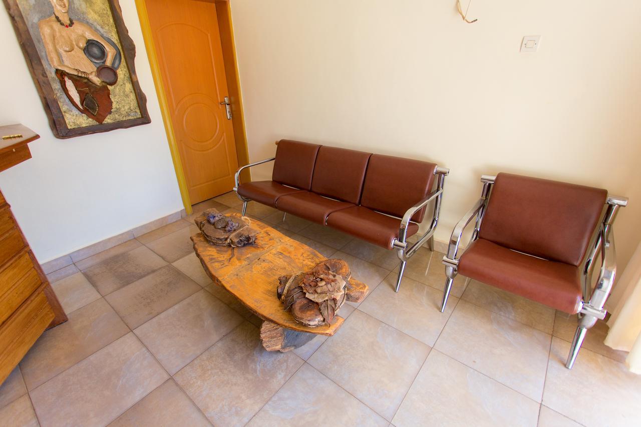Auberge Saint Jean Leopold Kigali Extérieur photo